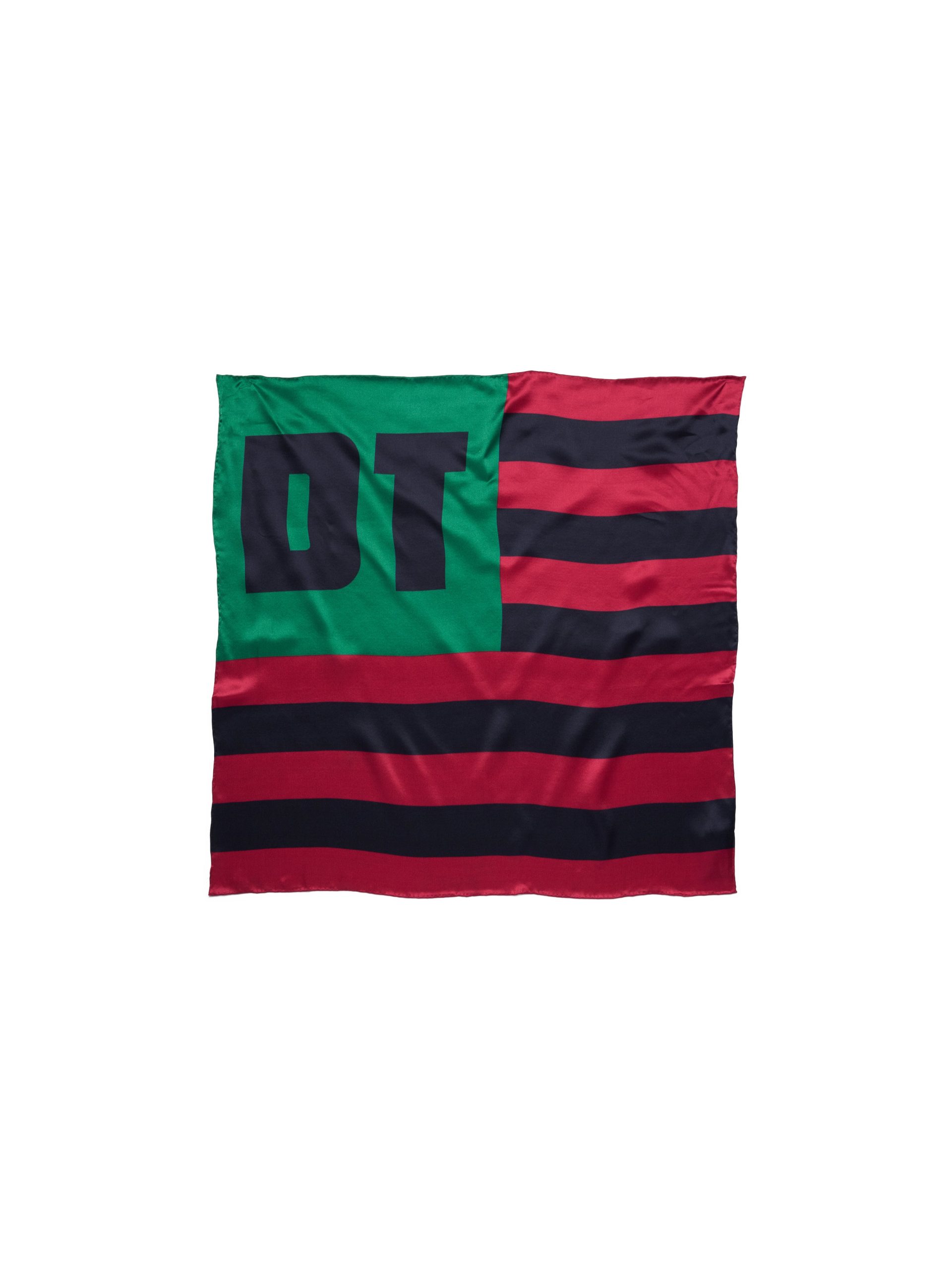 DTFLAGSILKSCARF_FRONT